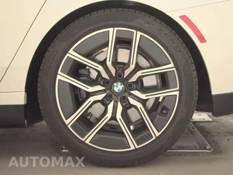 2026 BMW 7 Series 740i xDrive - miniatura 12