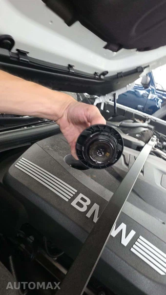 2026 BMW 7 Series 740i xDrive - miniatura 24