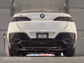 2026 BMW 7 Series 740i xDrive - miniatura 7
