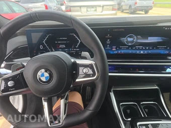 2026 BMW 7 Series 740i xDrive - miniatura 17