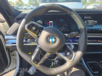 2026 BMW 7 Series 740i xDrive – miniatura 10