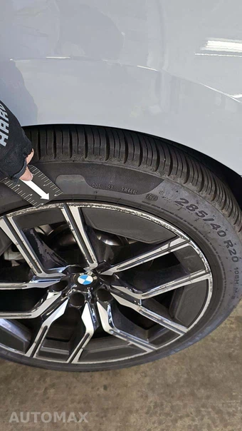 2026 BMW 7 Series 740i xDrive - miniatura 28