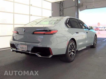 2026 BMW 7 Series 740i xDrive - miniatura 5
