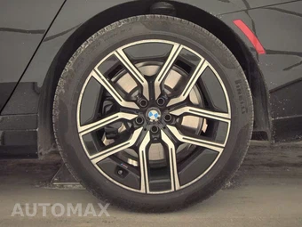 2026 BMW 7 Series 740i xDrive – miniatura 12