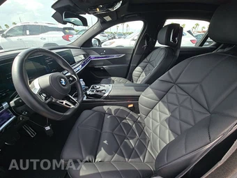 2026 BMW 7 Series 740i xDrive – miniatura 13