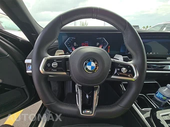 2026 BMW 7 Series 740i xDrive – miniatura 16