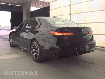 2026 BMW 7 Series 740i xDrive – miniatura 8