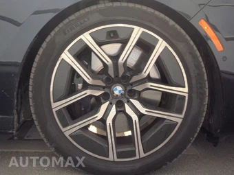2026 BMW 7 Series 740i xDrive – miniatura 10