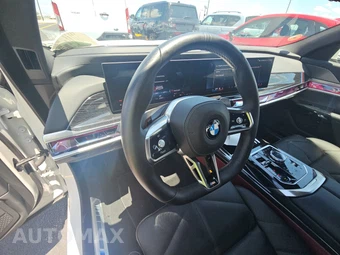2026 BMW 7 Series 740i xDrive – miniatura 11