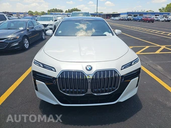 2026 BMW 7 Series 740i xDrive – miniatura 2