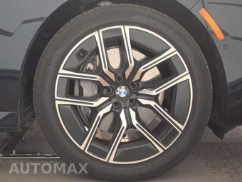 2026 BMW 7 Series 740i xDrive – miniatura 10
