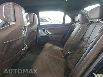 2026 BMW 7 Series 740i xDrive – miniatura 19