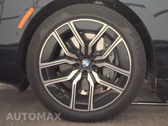 2026 BMW 7 Series 740i xDrive – miniatura 9