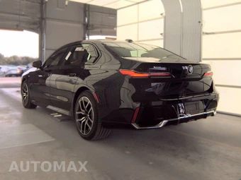 2026 BMW 7 Series 740i xDrive – miniatura 8