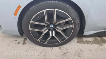 2026 BMW 7 Series 740i xDrive – miniatura 25