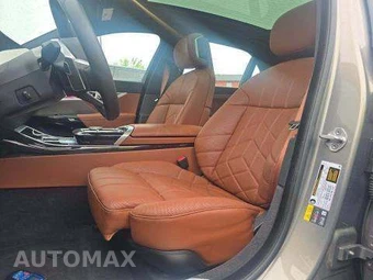 2026 BMW 7 Series 750e xDrive - miniatura 6