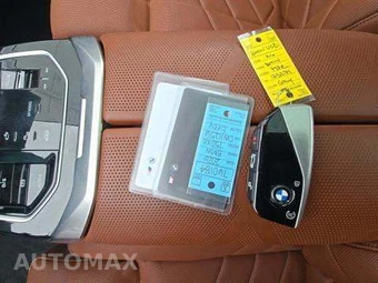 2026 BMW 7 Series 750e xDrive - miniatura 8
