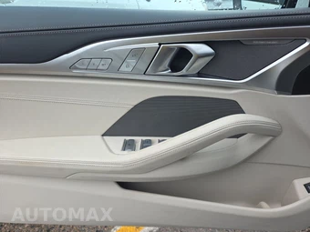 2026 BMW 8 Series Convertible 840i xDrive - miniatura 15