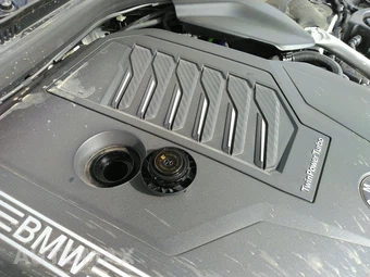 2026 BMW 8 Series Convertible 840i xDrive - miniatura 24