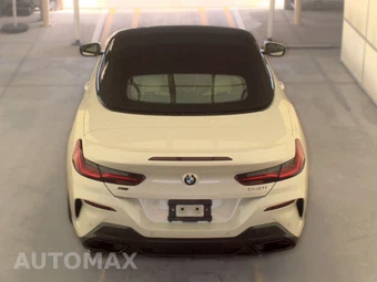 2026 BMW 8 Series Convertible 840i xDrive - miniatura 6
