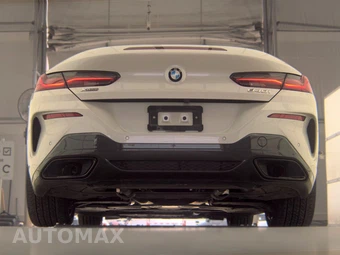 2026 BMW 8 Series Convertible 840i xDrive - miniatura 7