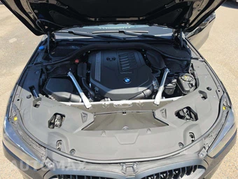 2026 BMW 8 Series Coupe 840i - miniatura 21