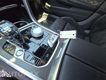 2026 BMW 8 Series Gran Coupe M850i xDrive Sedan - miniatura 8