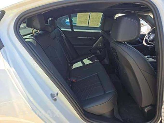 2026 BMW i5 eDrive40 – miniatura 17