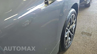 2026 BMW iX xDrive45 - miniatura 21