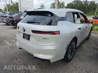 2026 BMW iX xDrive45 - miniatura 3