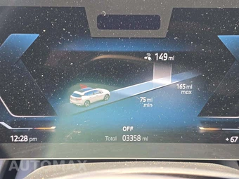 2026 BMW iX xDrive45 - miniatura 9