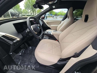 2026 BMW iX xDrive60 - miniatura 6