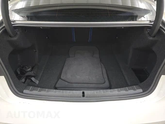 2026 BMW M3 Sedan – miniatura 16