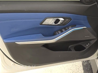 2026 BMW M3 Sedan – miniatura 9