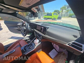 2026 BMW M4 Competition Coupe - miniatura 16