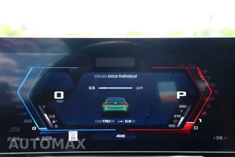 2026 BMW M4 Competition xDrive Coupe – miniatura 37