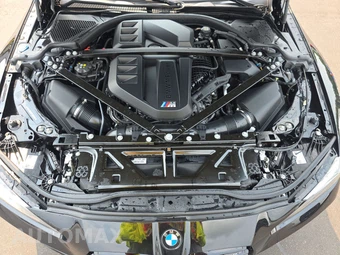 2026 BMW M4 Coupe - miniatura 15