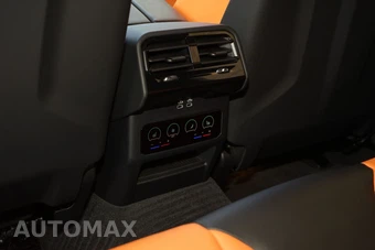 2026 BMW M5 Sedan – miniatura 27