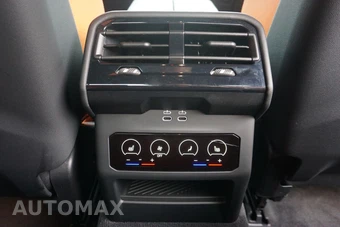 2026 BMW M5 Sedan – miniatura 30