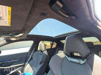 2026 BMW M5 Sedan – miniatura 12