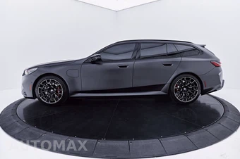 2026 BMW M5 Touring Wagon - miniatura 12