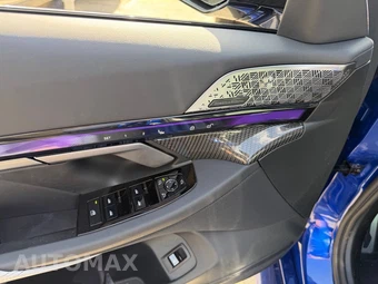 2026 BMW M5 Touring Wagon - miniatura 10