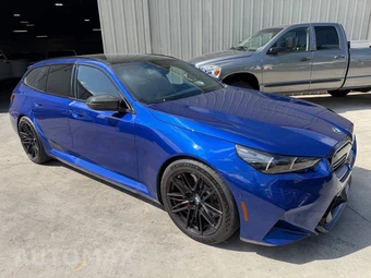 2026 BMW M5 Touring Wagon - miniatura 16