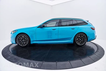2026 BMW M5 Touring Wagon - miniatura 13