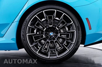 2026 BMW M5 Touring Wagon - miniatura 30