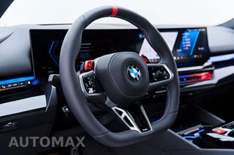 2026 BMW M5 Touring Wagon - miniatura 48