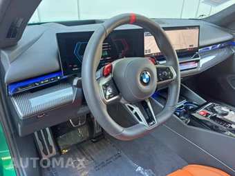 2026 BMW M5 Touring Wagon - miniatura 13