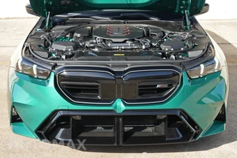 2026 BMW M5 Touring Wagon - miniatura 6