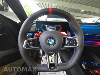 2026 BMW M5 Touring Wagon – miniatura 10