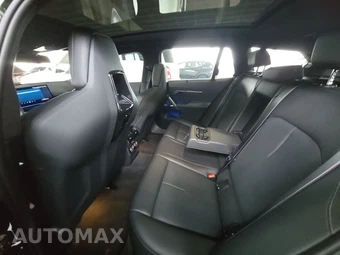 2026 BMW M5 Touring Wagon – miniatura 13